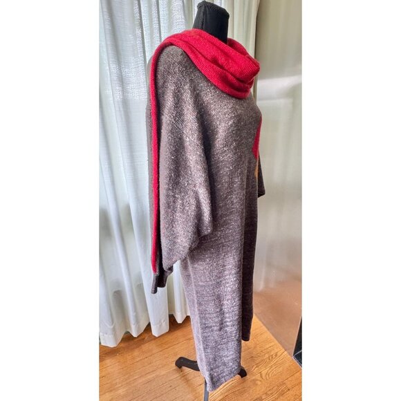 Vintage 80s sweater dress, taupe, red yellow geometric shapes, rolled cowl neck - Picture 9 of 10